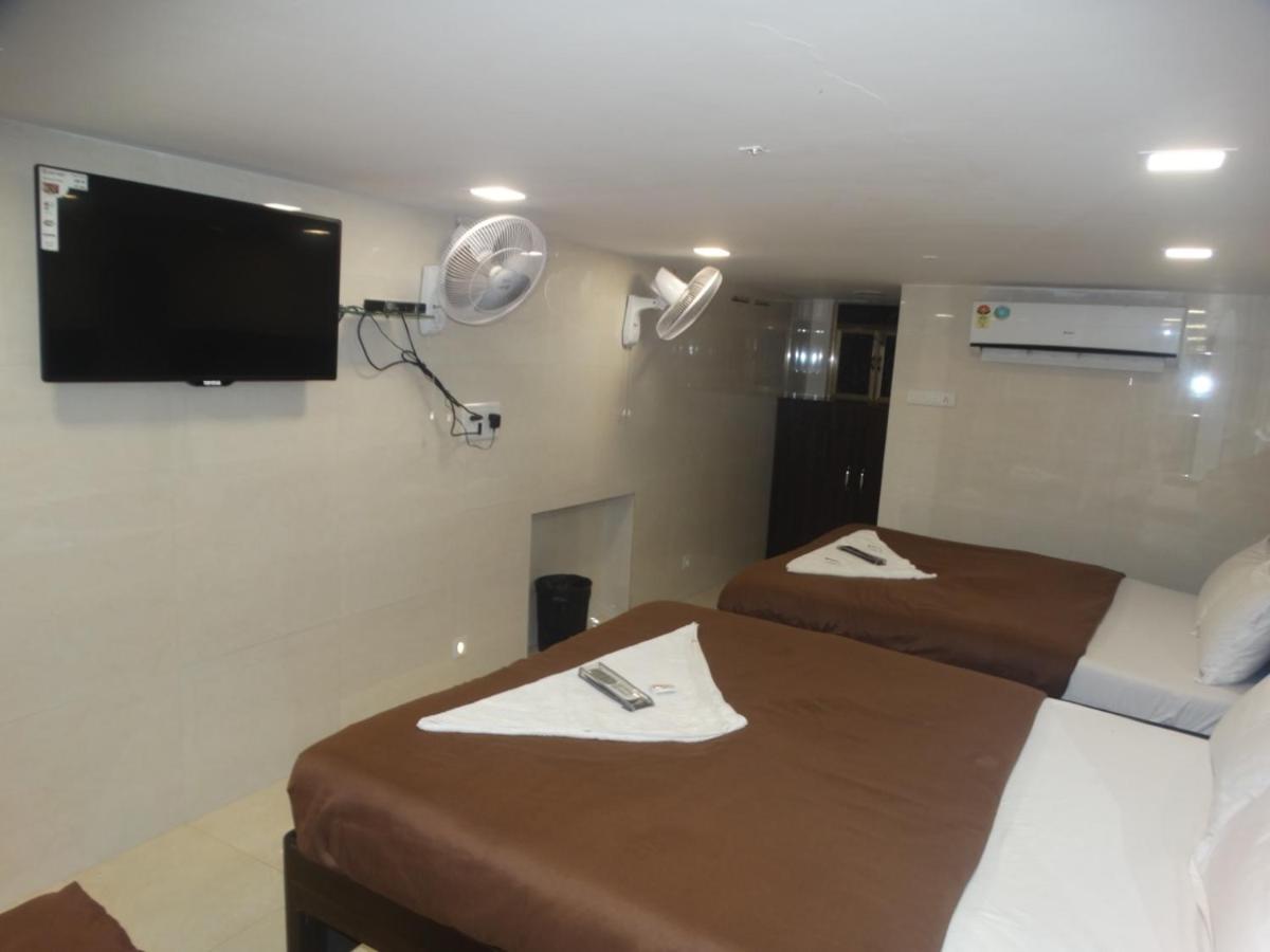 Hotel Qamar مومباي المظهر الخارجي الصورة