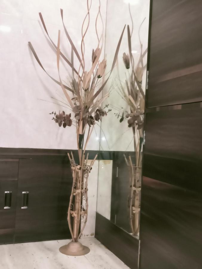 Hotel Qamar مومباي المظهر الخارجي الصورة