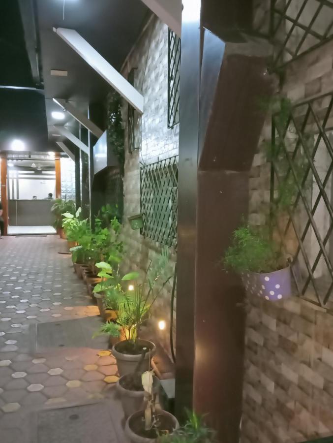 Hotel Qamar مومباي المظهر الخارجي الصورة